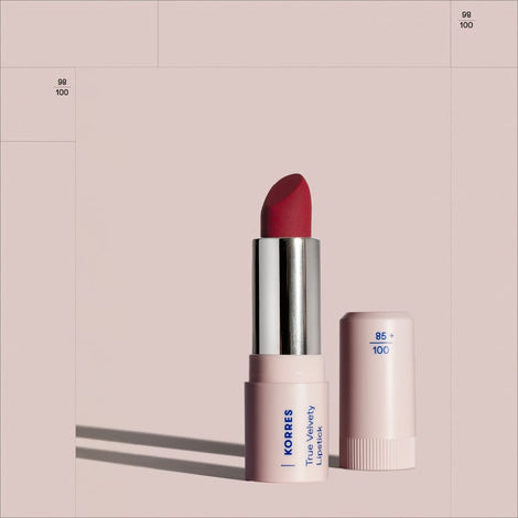 True Velvety Lipstick 55 Vivid Red